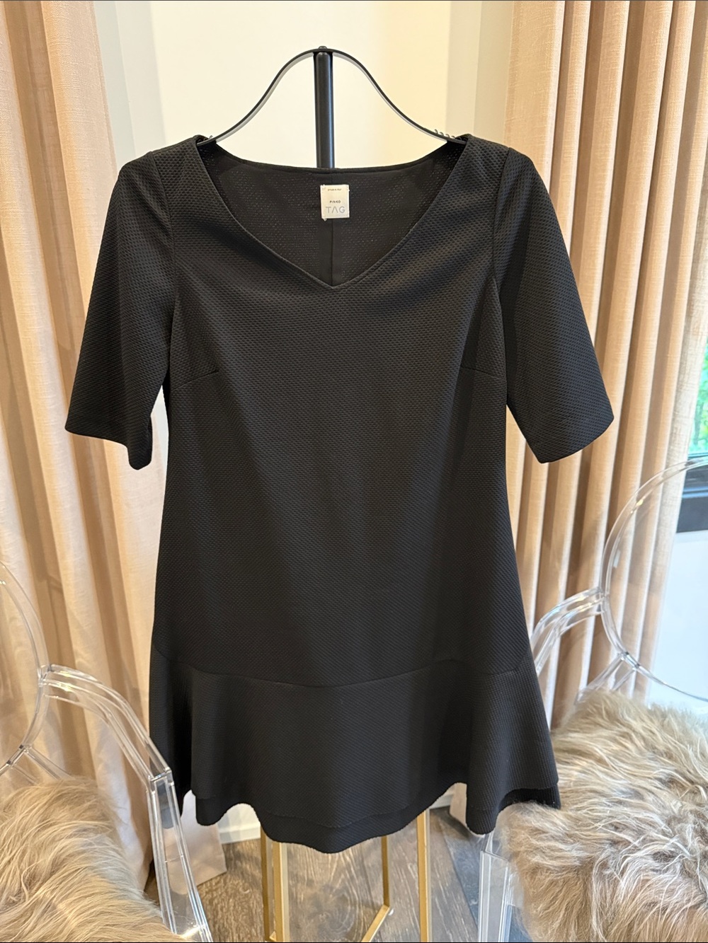 Pinko Black V-Neck Short Sleeve Mini Dress